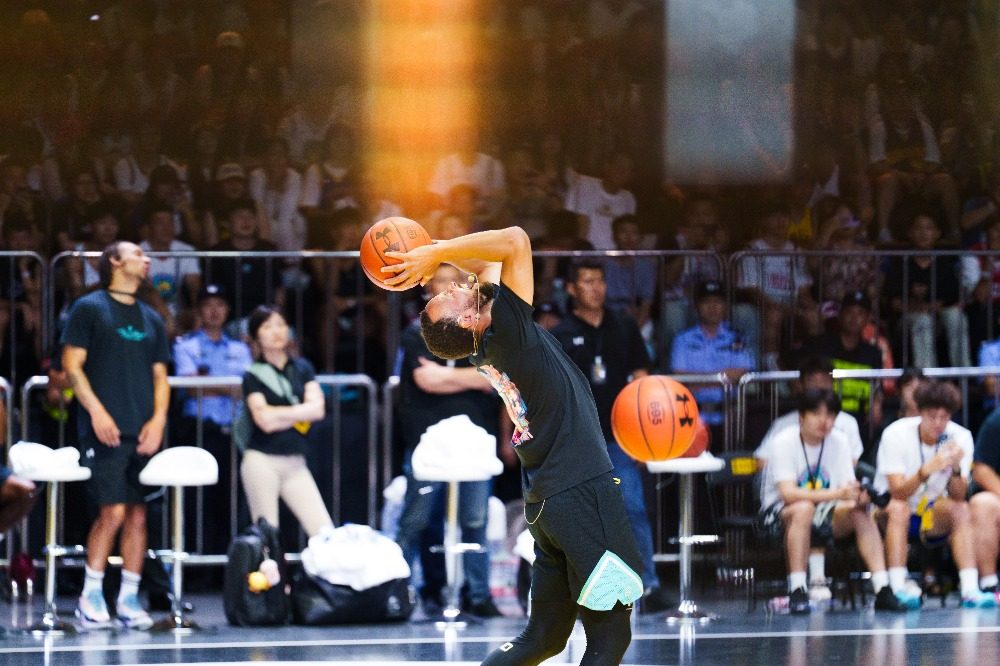 https, tenan, 库里亮相重